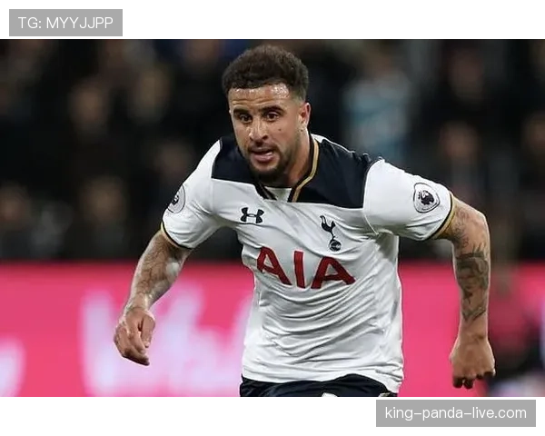 凯尔·沃克如何从谢菲联主力蜕变为英超新星？